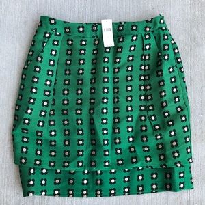 ANTHROPOLOGIE Green Skirt with pockets - NWT